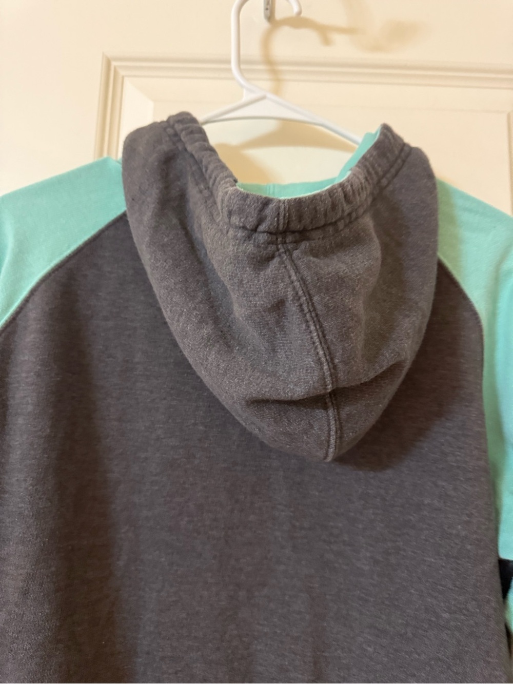 Prairie Mountain Yellowstone Two-Tone Hooded Sweatshirt Charcoal & Mint Large - Picture 6 of 8